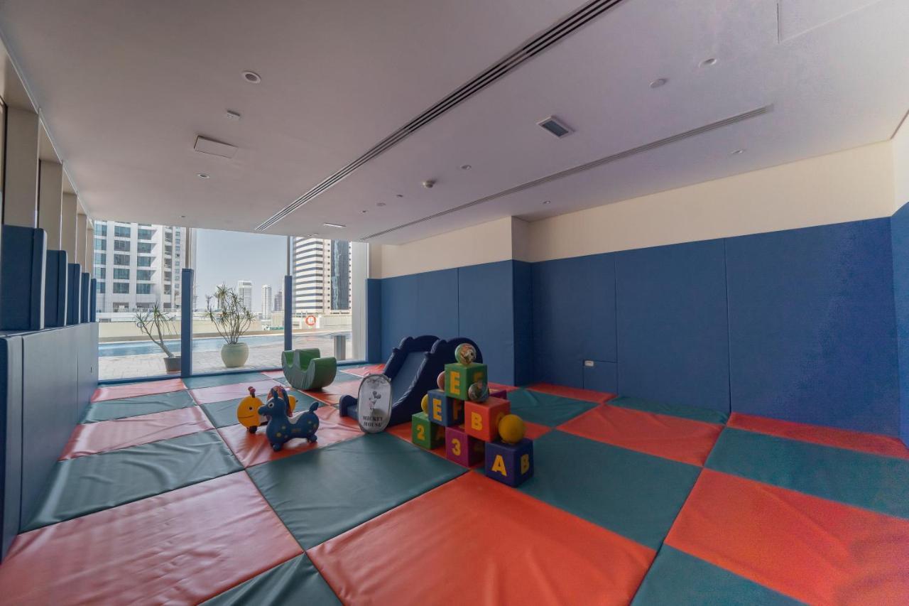 Apartment Higuests - Spacious Next To Harbour & Marina Dubai