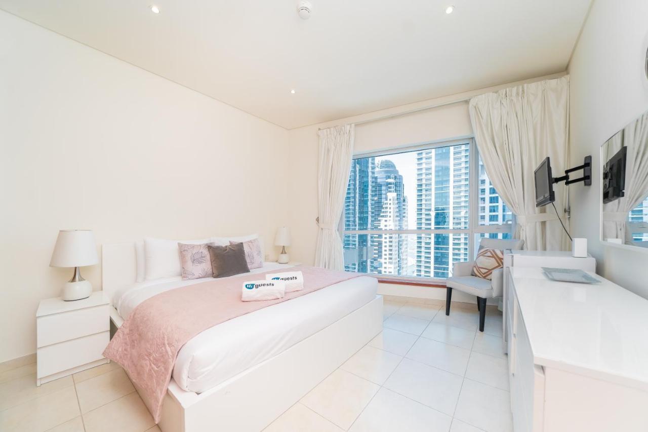 Higuests - Spacious Next To Harbour & Marina Apartment *