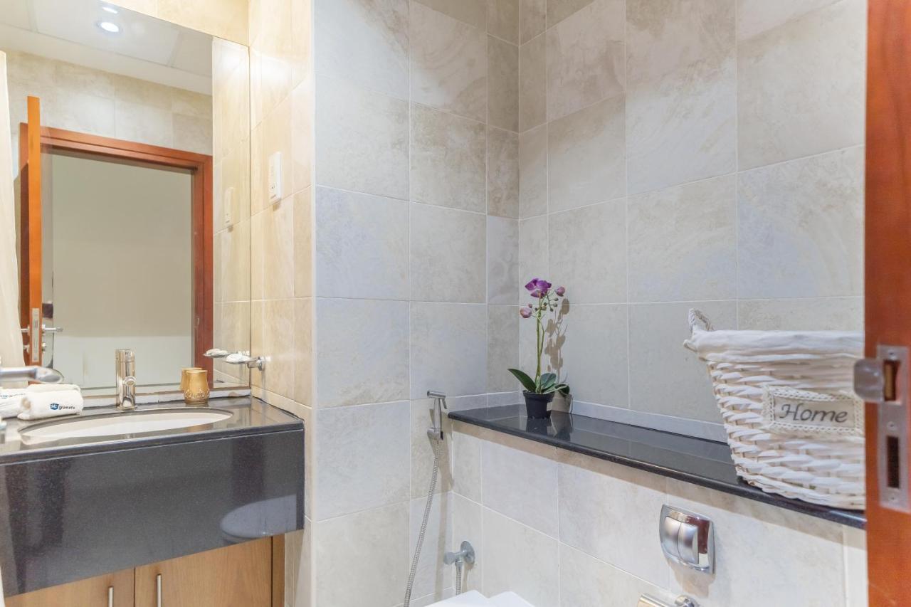 Higuests - Spacious Next To Harbour & Marina Apartment Dubai