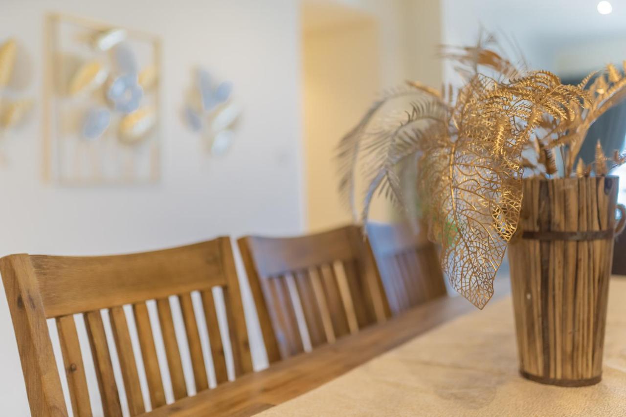 Apartment Higuests - Spacious Next To Harbour & Marina *