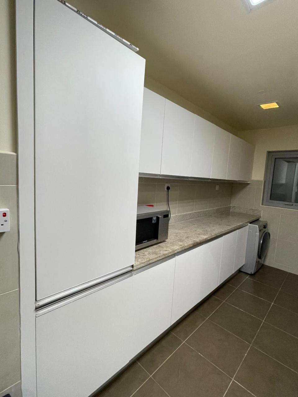 Apartment Higuests - Spacious Next To Harbour & Marina